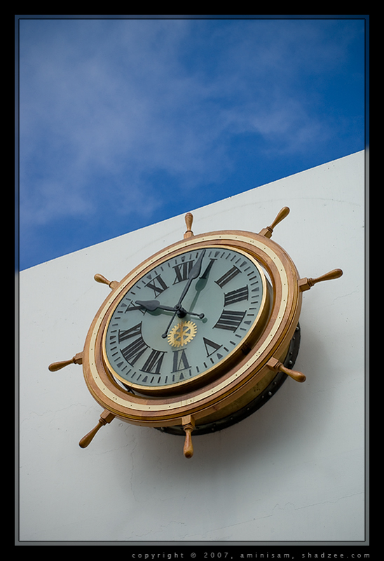 Clock at the San Diego Harbor